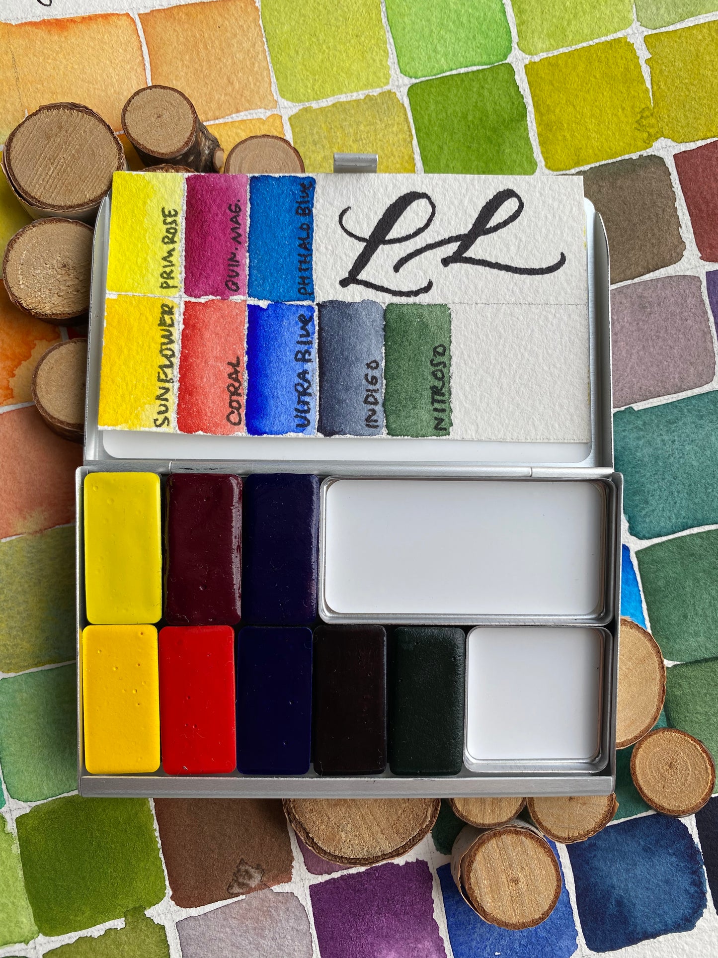 The Split Primary Palette  - Pocket Palette (8 standard pans) & mixing pans
